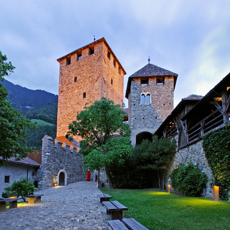 Schloss Tirol